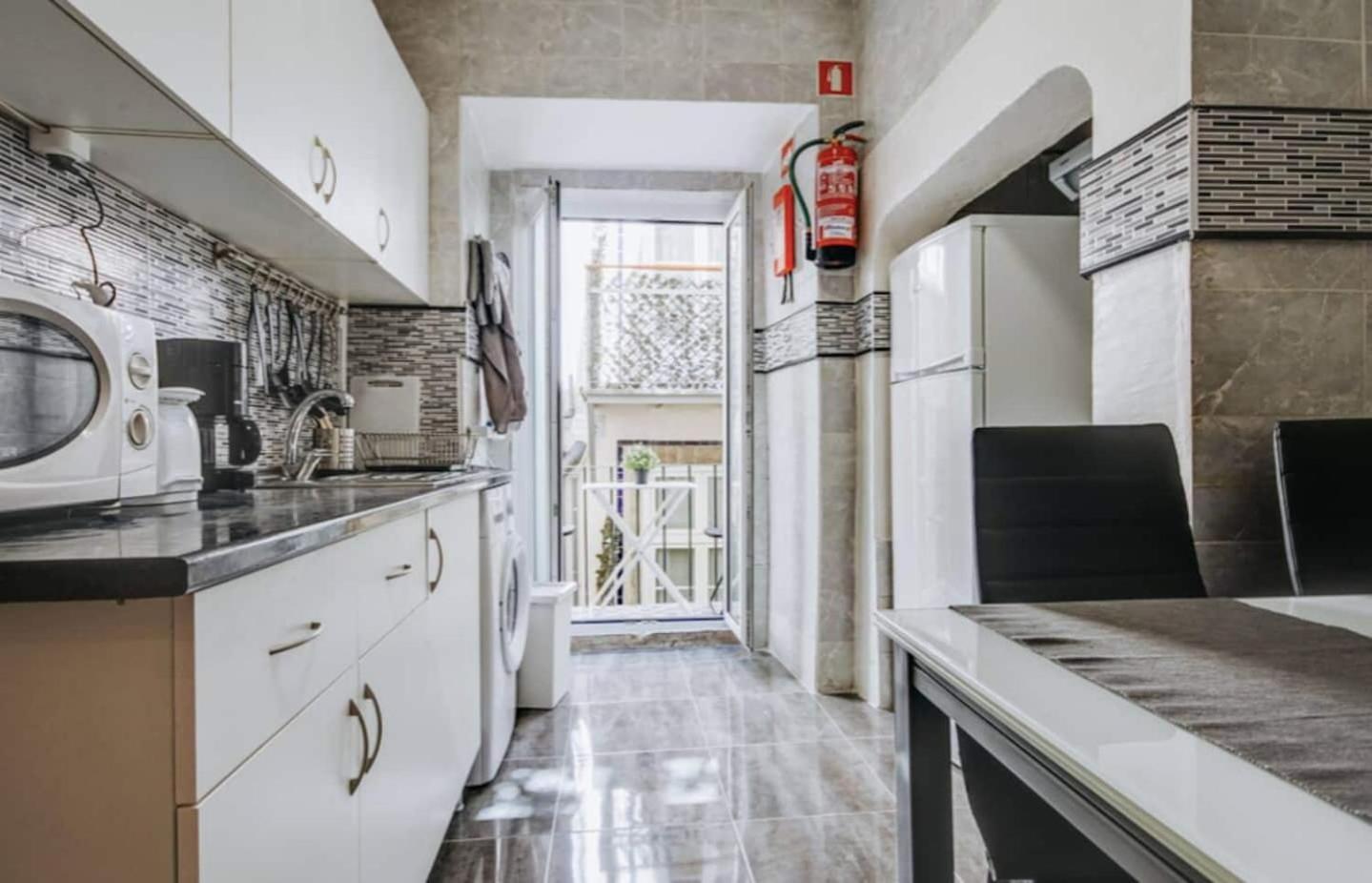 3 Bedroom Apartment In Baixa With River View Lisboa Εξωτερικό φωτογραφία